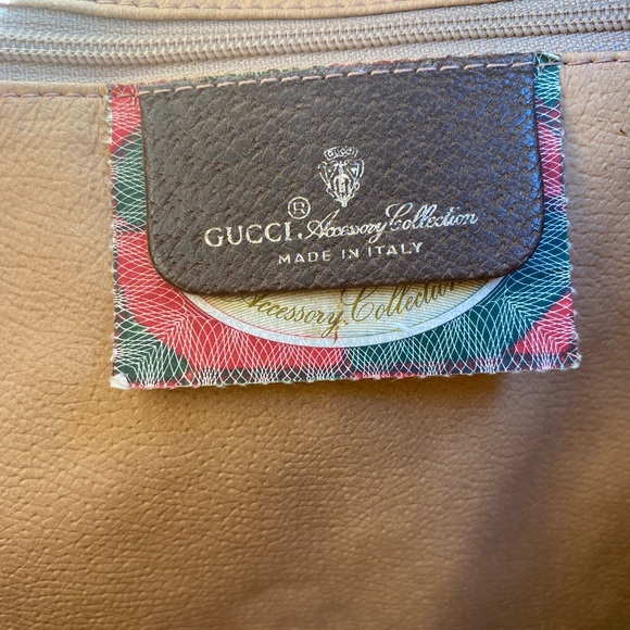 Authentic Gucci Vintage Clutch - Picture 3 of 6